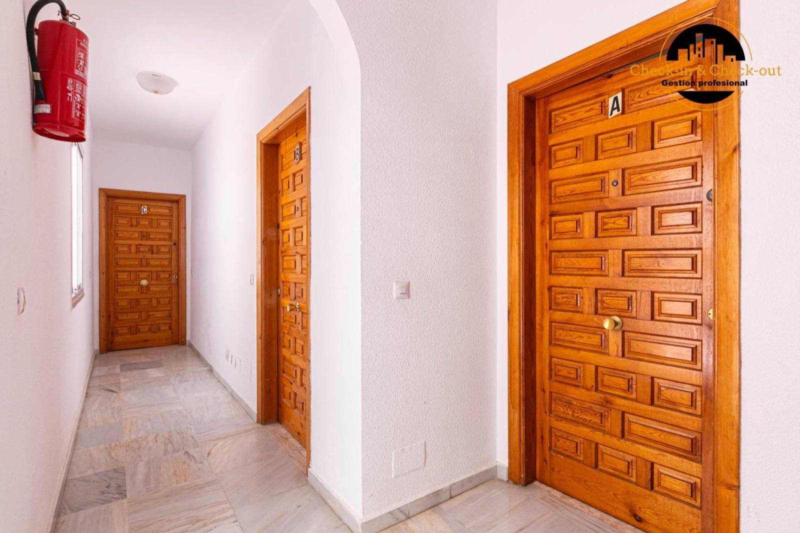 El Bajondillo Beach A 30 Metros De La Playa Торемолинос Екстериор снимка